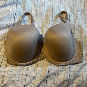 Victoria’s Secret’s Body by Victoria Demi 36DDD